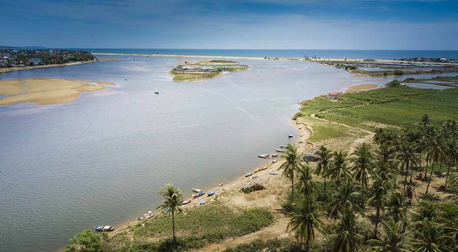 Nghiên cứu xói lở bờ biển với TS. Nguyễn Hào Quang, Viện quốc gia Nhật Bản về biển và cảng biển